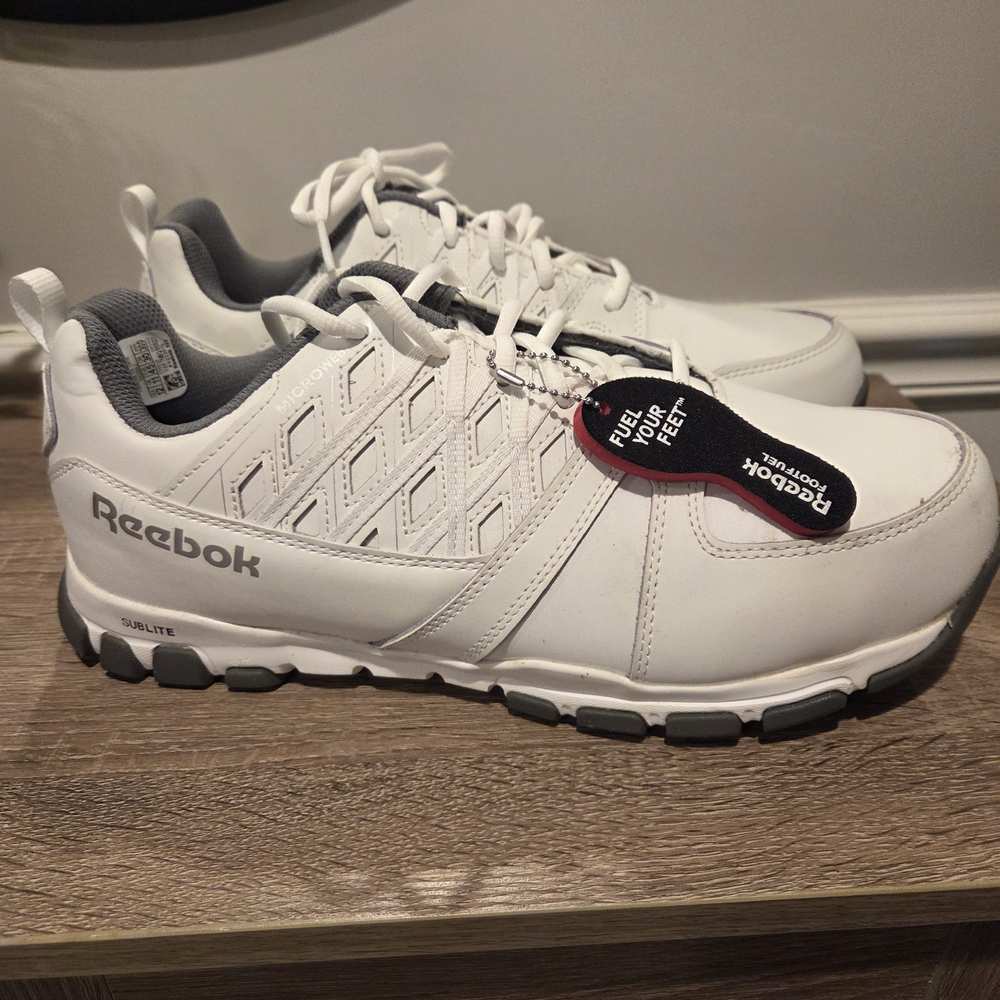 Reebok Sublite Leather Steel Toe ASTM Athletic Work Shoe Sneaker